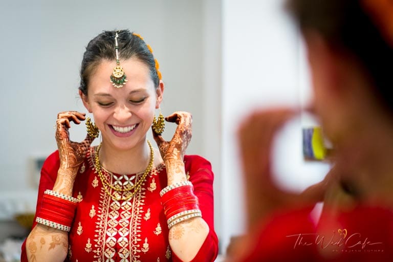 bride candid photoshoot