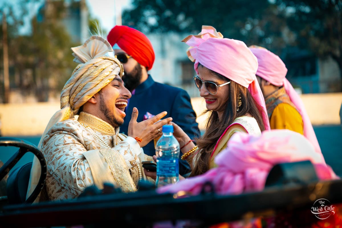 candid wedding photography